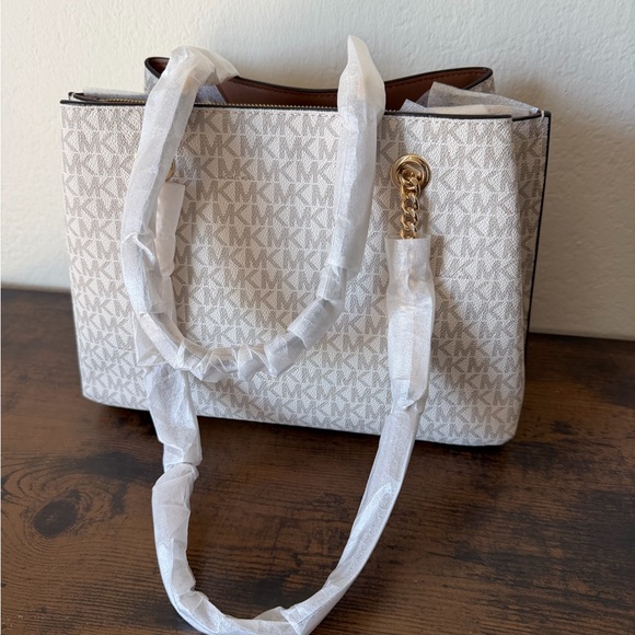 Shoulder bag - Picture 2 of 4